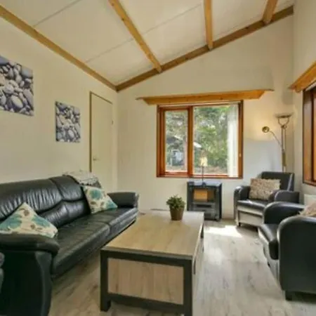 Huijsmansverhuur Type C Comfort Prinsenhof 51 Holiday home Ouddorp