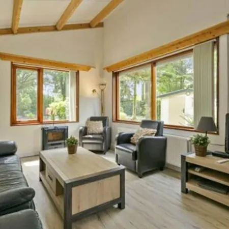 Huijsmansverhuur Type C Comfort Prinsenhof 51 * Ouddorp